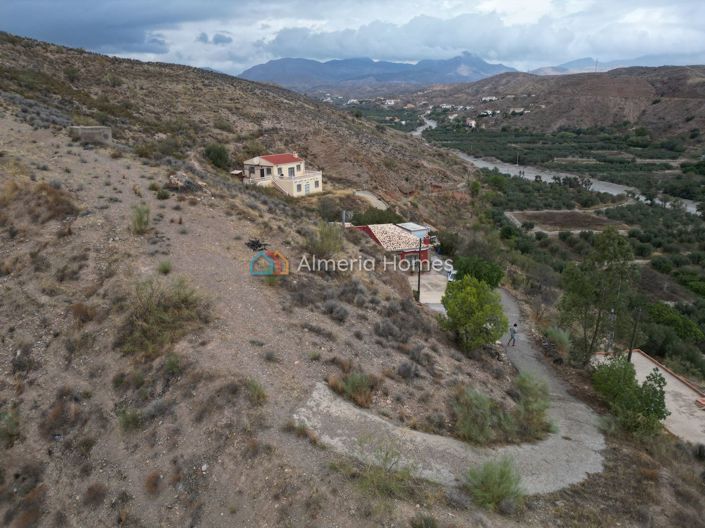 Image No.27-3 Bed Villa for sale