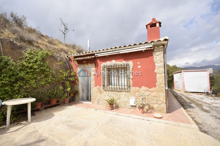 Image No.5-3 Bed Villa for sale