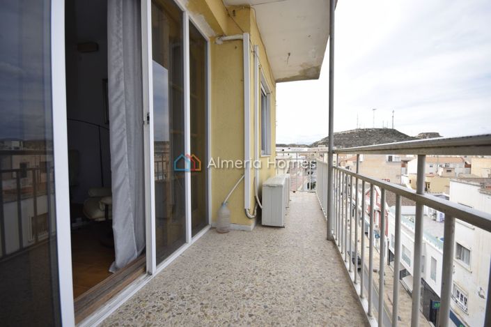 Image No.15-3 Bed Apartment for sale