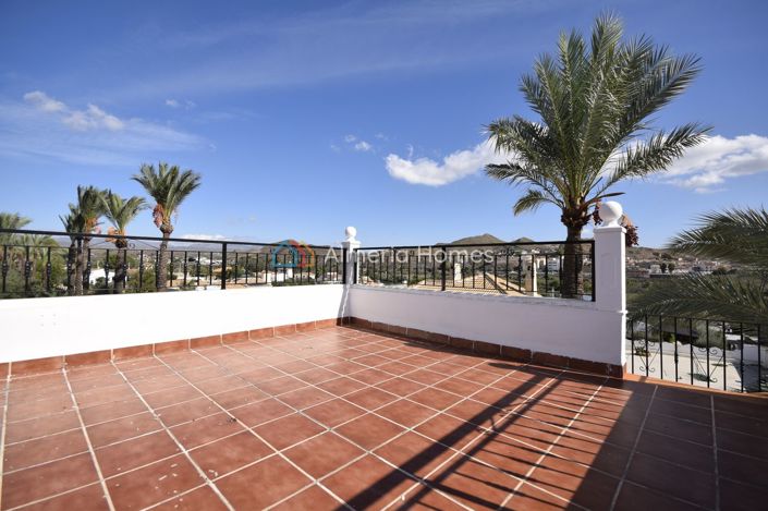 Image No.29-4 Bed Villa for sale