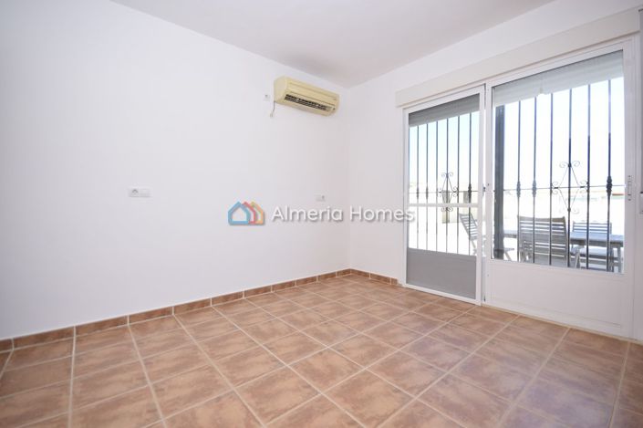Image No.17-3 Bed Villa for sale