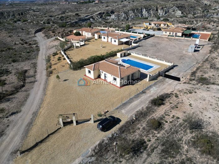 Image No.4-3 Bed Villa for sale