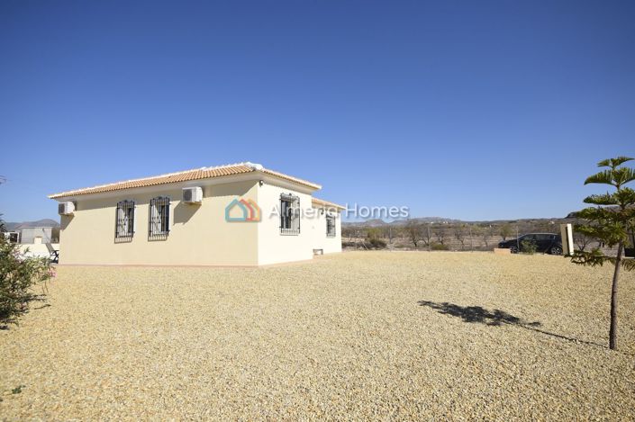 Image No.7-3 Bed Villa for sale