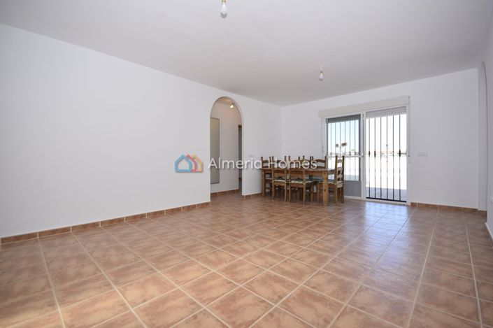 Image No.8-3 Bed Villa for sale