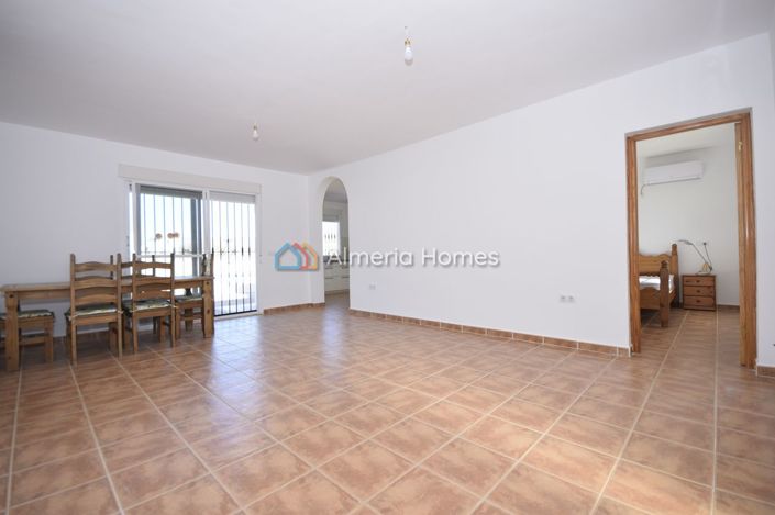 Image No.9-3 Bed Villa for sale