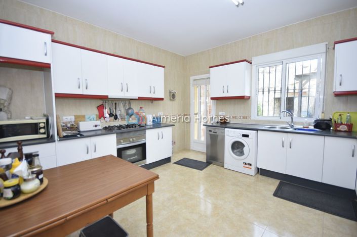 Image No.23-3 Bed Villa for sale