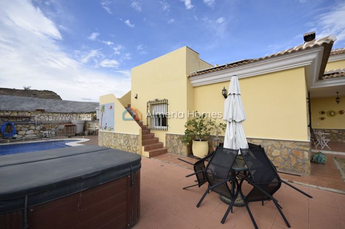 Image No.8-3 Bed Villa for sale