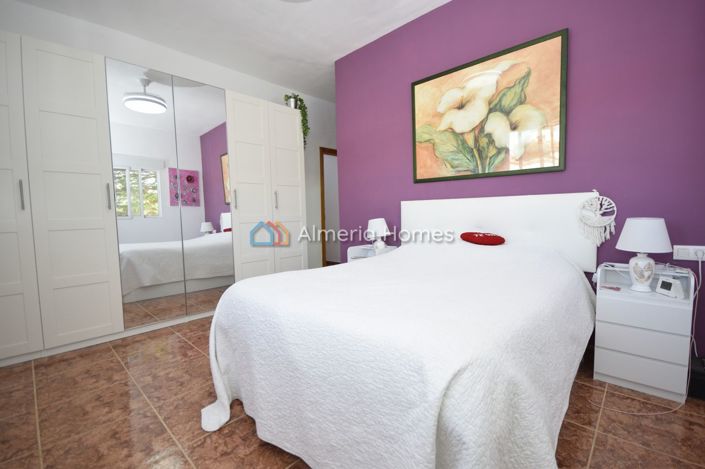 Image No.19-3 Bed Villa for sale
