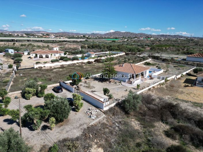 Image No.28-3 Bed Villa for sale