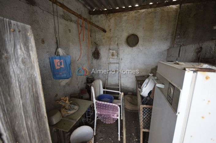 Image No.22-3 Bed Townhouse for sale