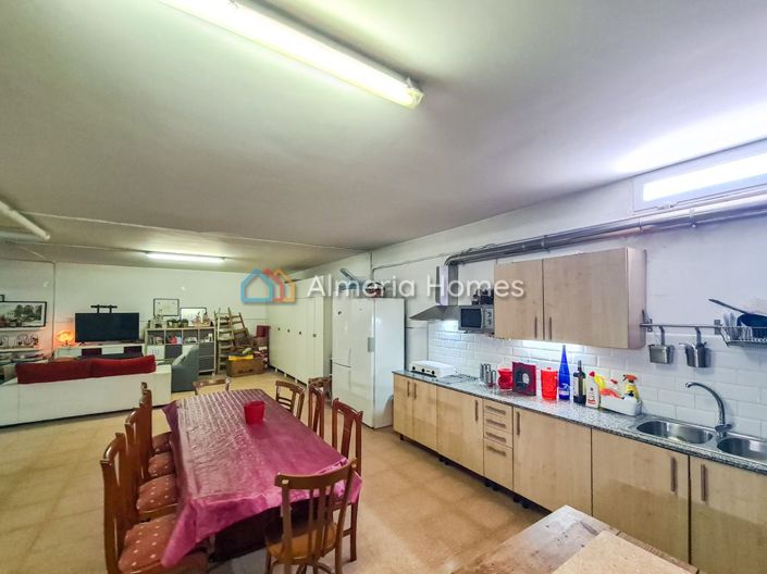 Image No.15-Villa for sale