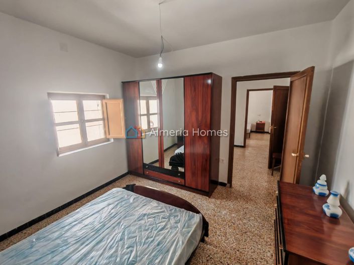 Image No.14-Casa de pueblo con 6 dormitorios en venta