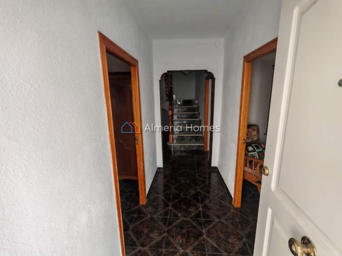 Image No.2-Casa de pueblo con 6 dormitorios en venta