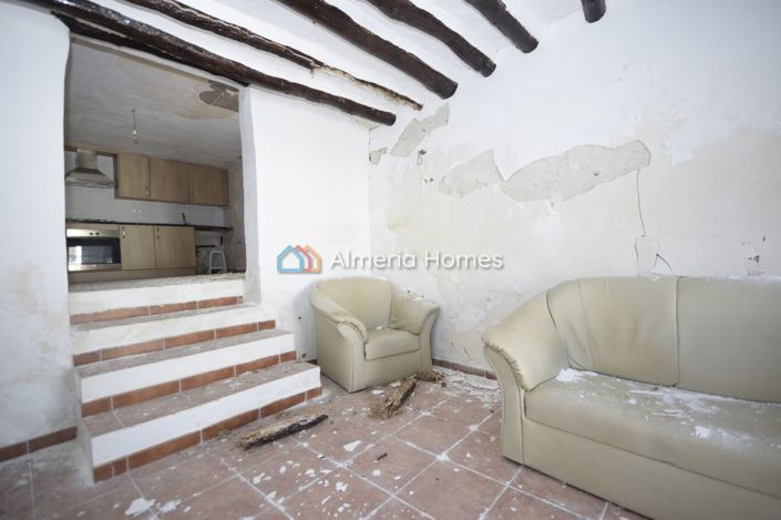 Image No.9-3 Bed Townhouse for sale