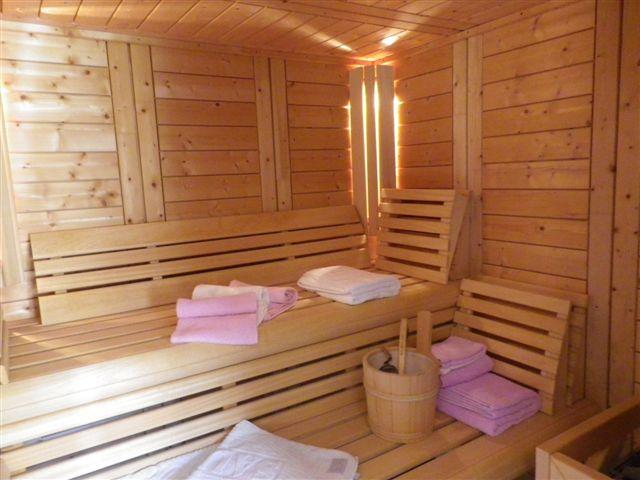 Image No.16-4 Bed House for sale