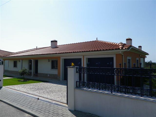 Image No.30-4 Bed House for sale