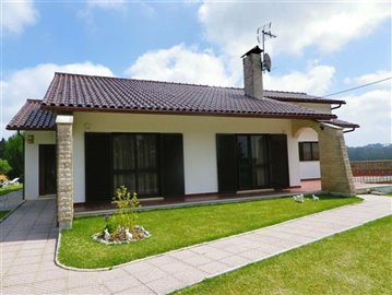 Maison / Villa de 3 chambres à vendre à Mata Mourisca