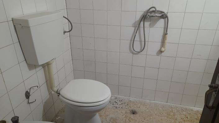 Image No.10-2 Bed House for sale