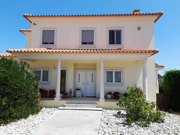 Image No.2-Maison / Villa de 5 chambres à vendre à Monte Redondo