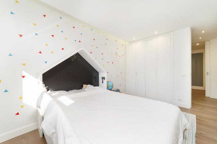 Image No.8-3 Bed Apartment for sale