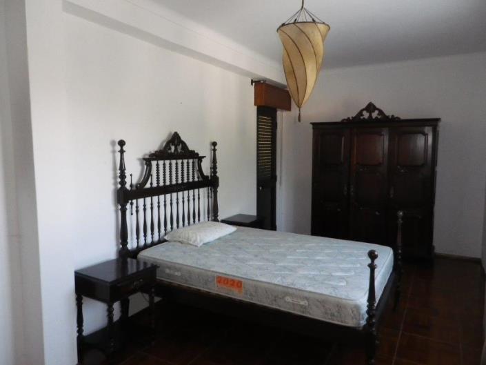 Image No.14-5 Bed Property for sale