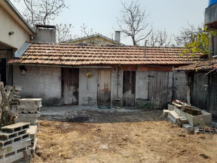 Image No.19-3 Bed Country House for sale