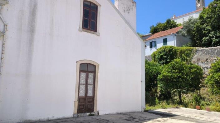 Image No.32-3 Bed Flat for sale