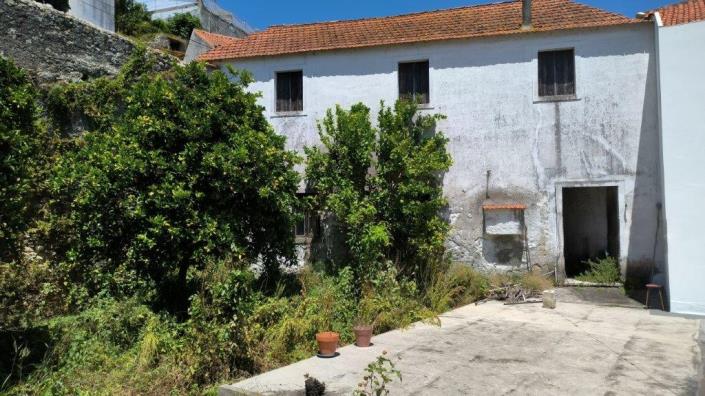 Image No.34-3 Bed Flat for sale