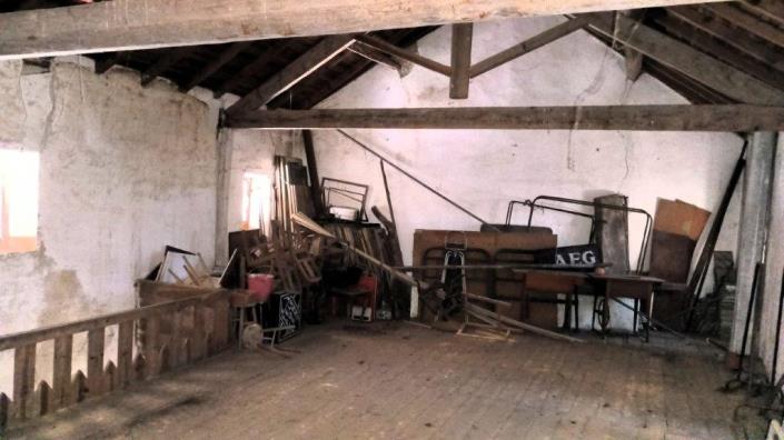 Image No.37-3 Bed Flat for sale