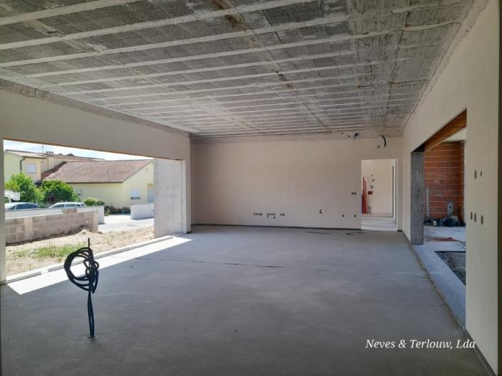 Image No.3-3 Bed House for sale
