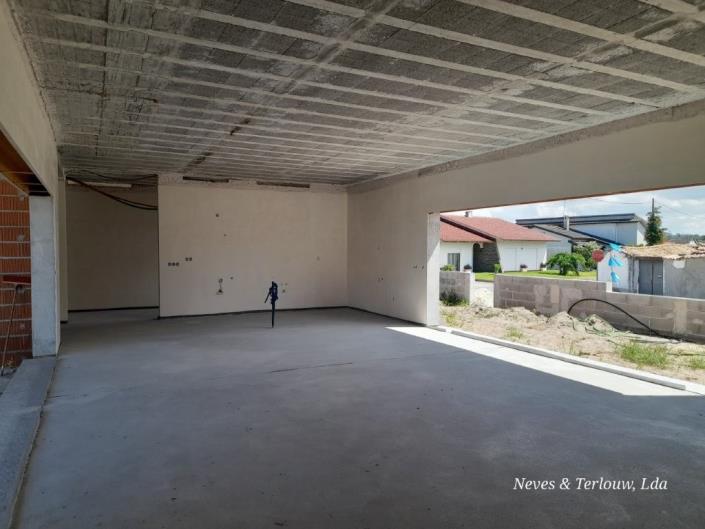 Image No.4-3 Bed House for sale