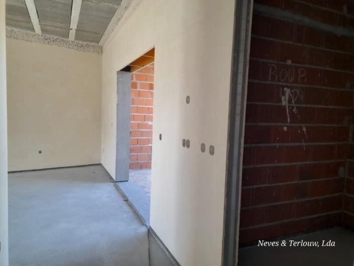 Image No.13-3 Bed House for sale