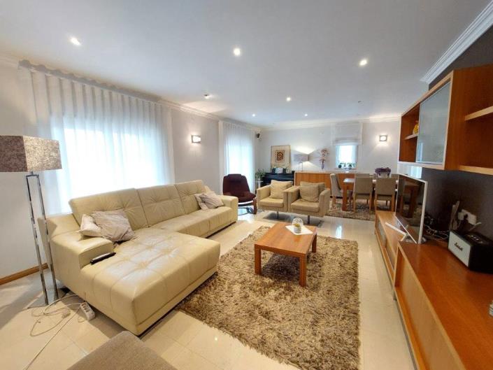 Image No.9-Maison / Villa de 5 chambres à vendre à Monte Real