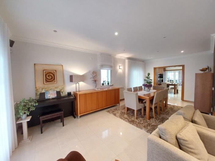 Image No.10-Maison / Villa de 5 chambres à vendre à Monte Real