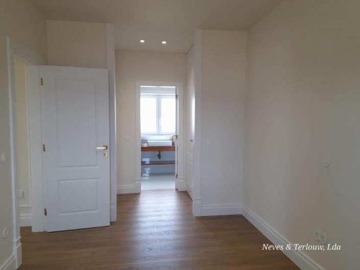 Image No.9-Maison / Villa de 4 chambres à vendre à Leiria