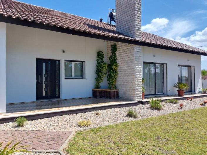 Image No.6-Villa / Détaché de 5 chambres à vendre à Guia