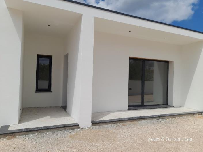 Image No.3-3 Bed House for sale