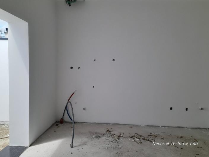Image No.20-3 Bed House for sale