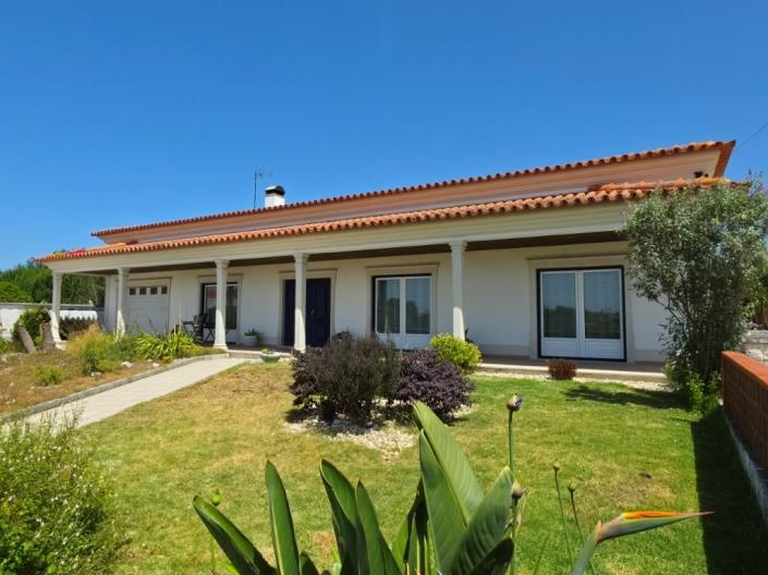 Image No.2-Maison / Villa de 4 chambres à vendre à Monte Redondo