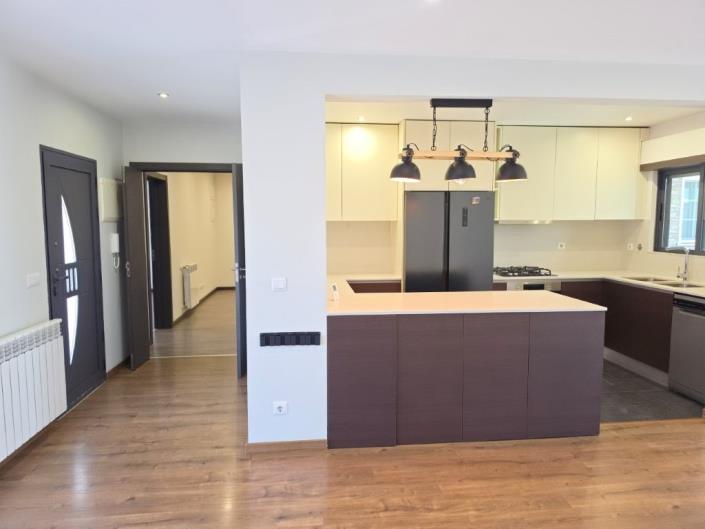 Image No.5-2 Bed House/Villa for sale