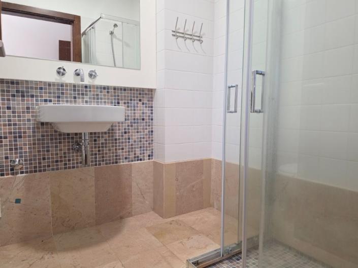 Image No.22-4 Bed Apartment for sale