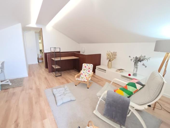 Image No.23-4 Bed Apartment for sale