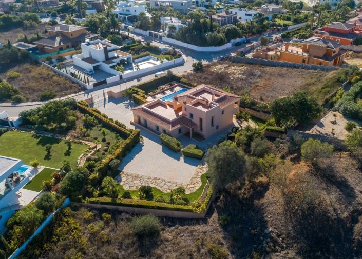 Image No.41-4 Bed Villa for sale