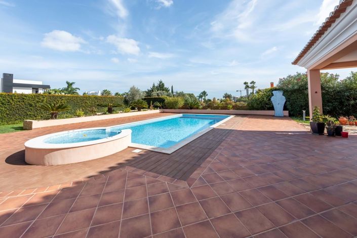 Image No.38-4 Bed Villa for sale