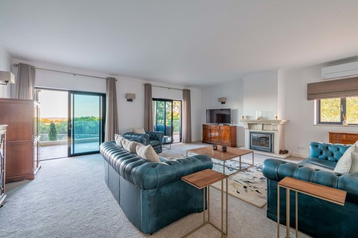 Image No.11-5 Bed Villa for sale