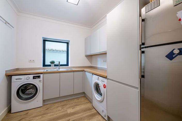 Image No.17-5 Bed Villa for sale