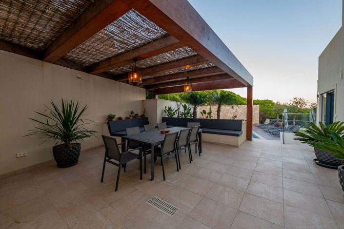 Image No.38-5 Bed Villa for sale