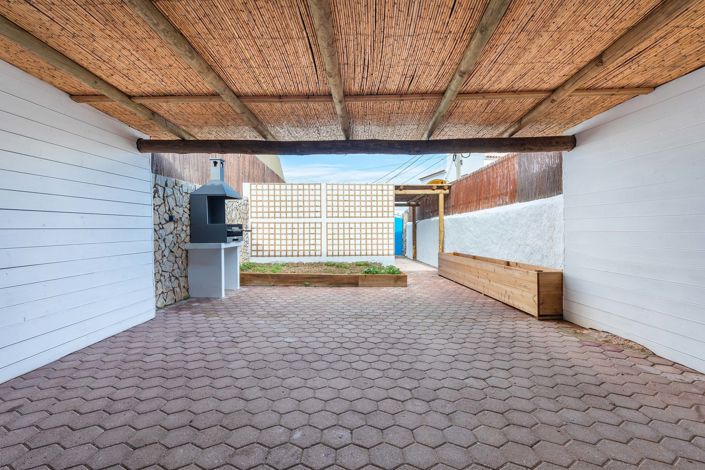 Image No.17-3 Bed Townhouse for sale