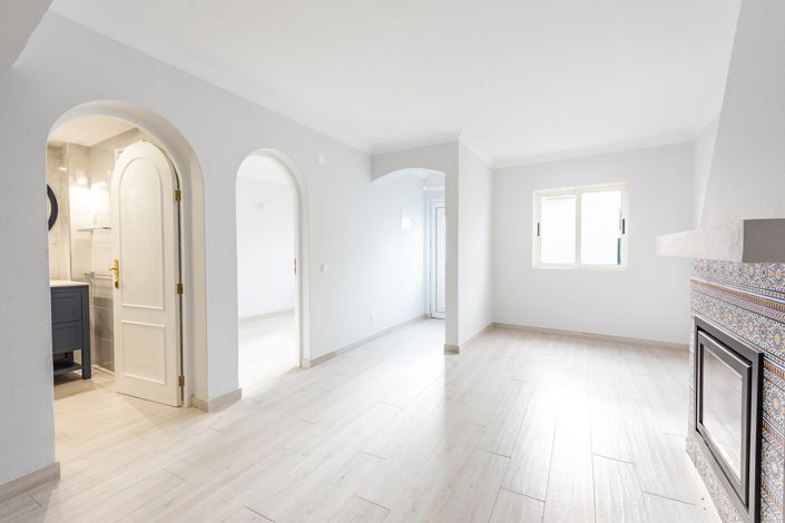 Image No.4-3 Bed Townhouse for sale