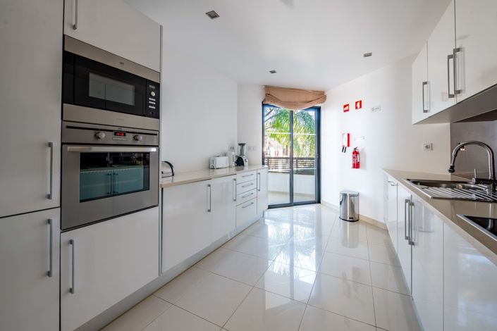 Image No.7-3 Bed Apartment for sale